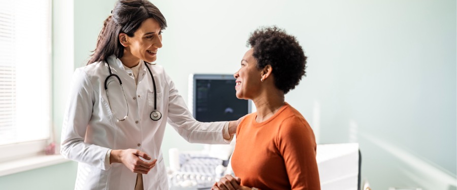 Doctor and patient in conversation